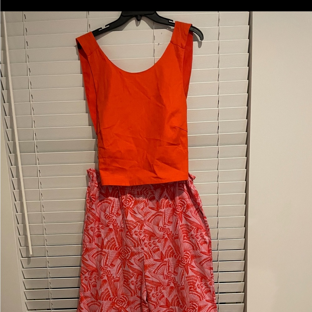 Brand New With Tags KOURT 2 Piece Linen Set.  Criss-cross In Back. Sz L